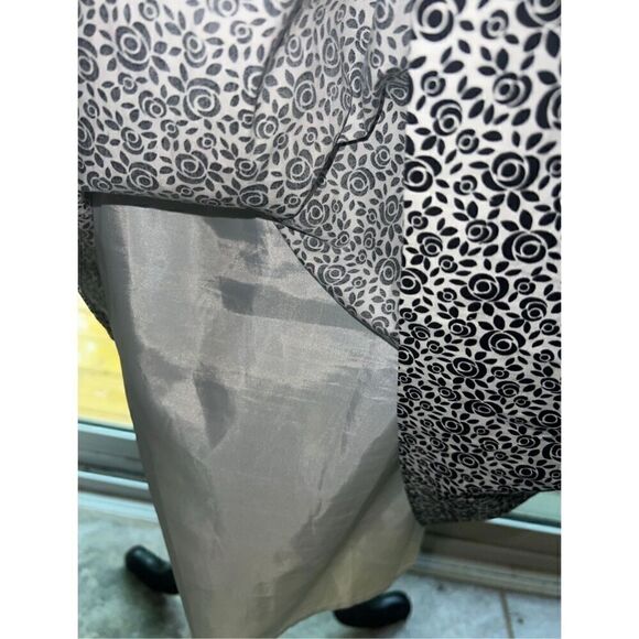 De Collections Printed Skirt - Picture 4 of 4